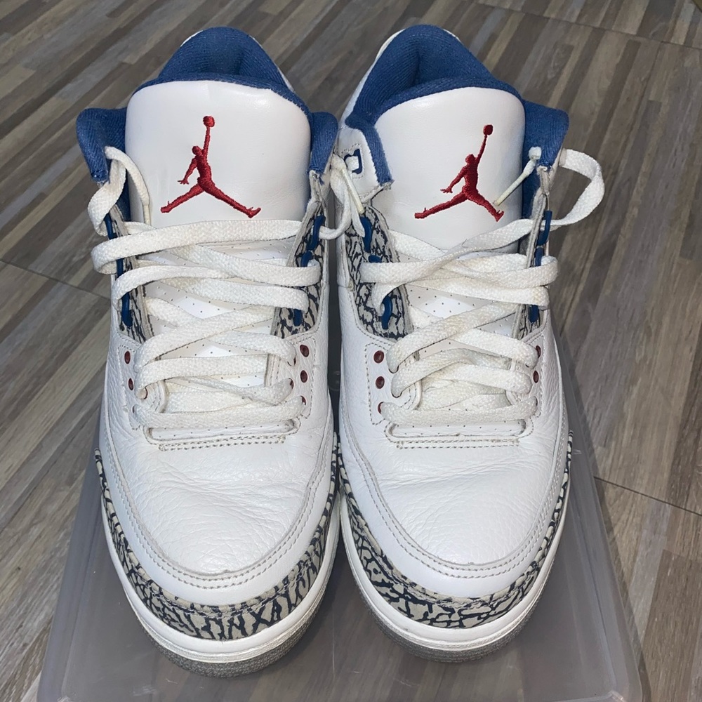 Men’s Jordan retro blue